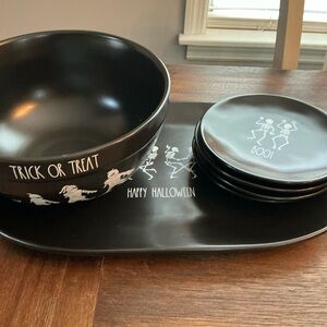 Rae DunnDancing Skeletons Set Trick or Treat Bowl,Halloween Platter Plates